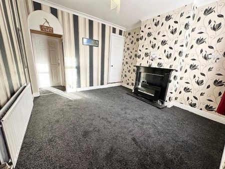 2 bedroom terraced house to rent - Photo 2
