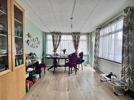 3 bed Semi-Detached House for Rent - Photo 5