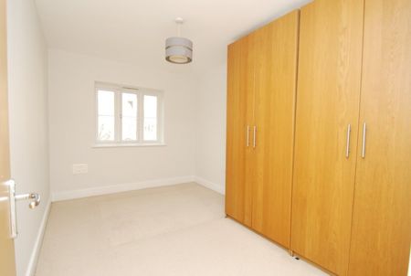 North Drive, Beaconsfield,HP9 - Photo 2