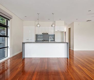 2/6 Eve Court, Forest Hill - Photo 3