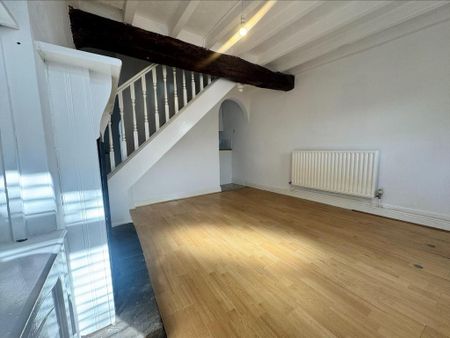 2 bedroom terraced house to rent - Photo 4