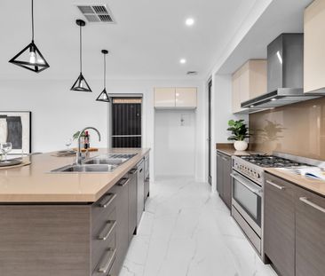 11 Pleasance Street, Box Hill NSW 2765 - House For Rent | Domain - Photo 2