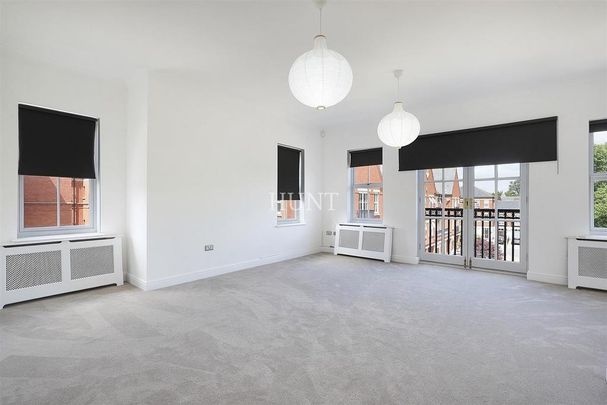 4 bedroom townhouse to rent - Photo 1