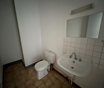 Location Appartement 2 pièces 48m² - Photo 5