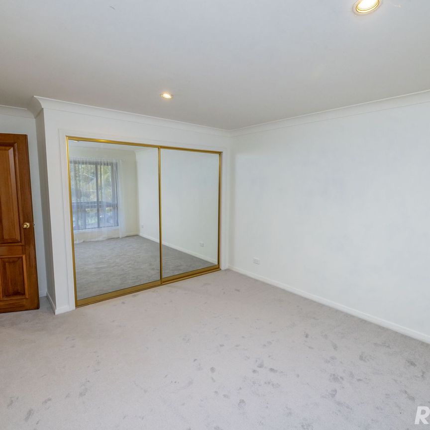 BEAUTIFUL SPACIOUS 3 BEDROOM HOME! - Photo 1