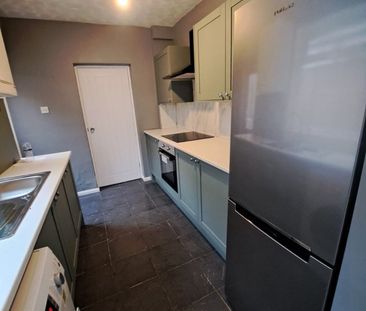 3 Bed Terraced House, Richmond Hill, LU2 - Photo 6