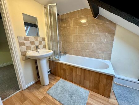 2 bedroom flat to rent - Photo 5