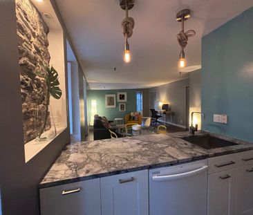 Joli appartement entièrement meublé + équipé Vieux Port - Photo 1