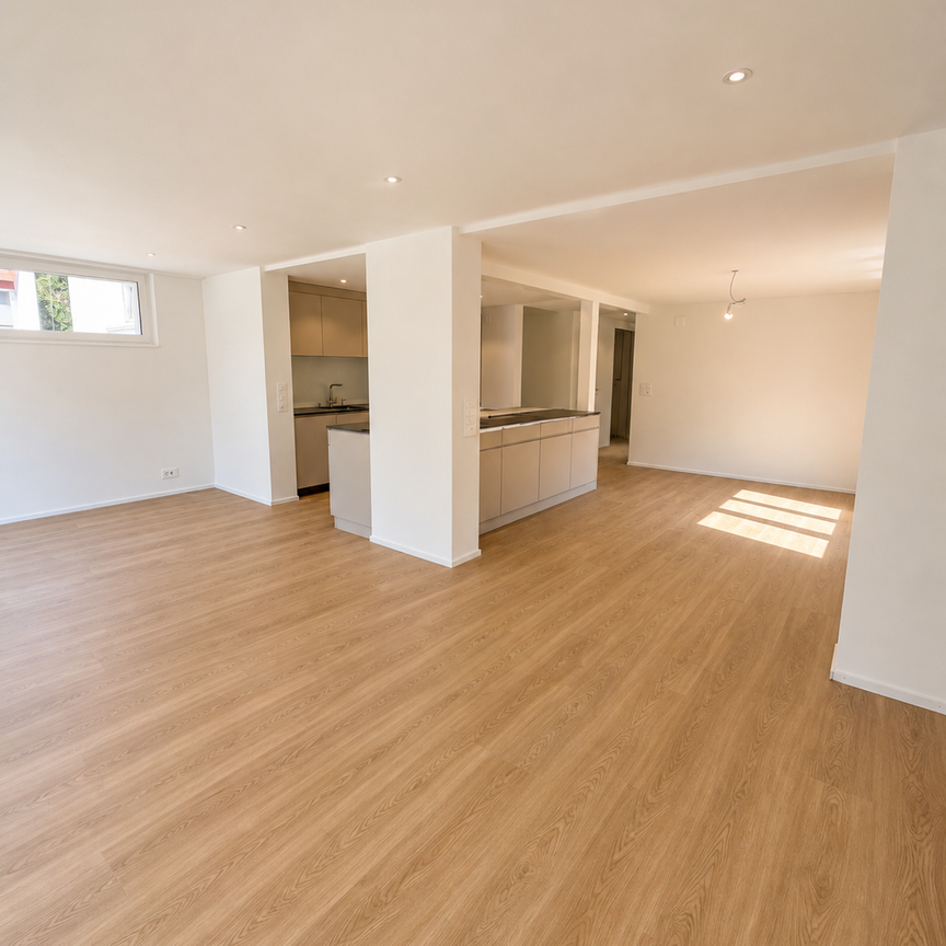 Modernes freistehendes 5.5-Zimmer-Einfamilienhaus an ruhiger Lage in Näfels - Photo 1