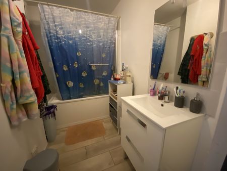 À LOUER – T4 à Toulon Beaulieu – 4ème étage avec ascenseur - Photo 4