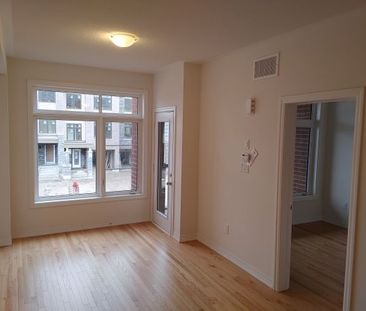 For Lease - 56 Delano Way, Newmarket, Ontario - Photo 1