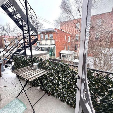 Cession de bail - Grand 3 1/2 MEUBLÉ & TOUT INCLUS & AC - Photo 4