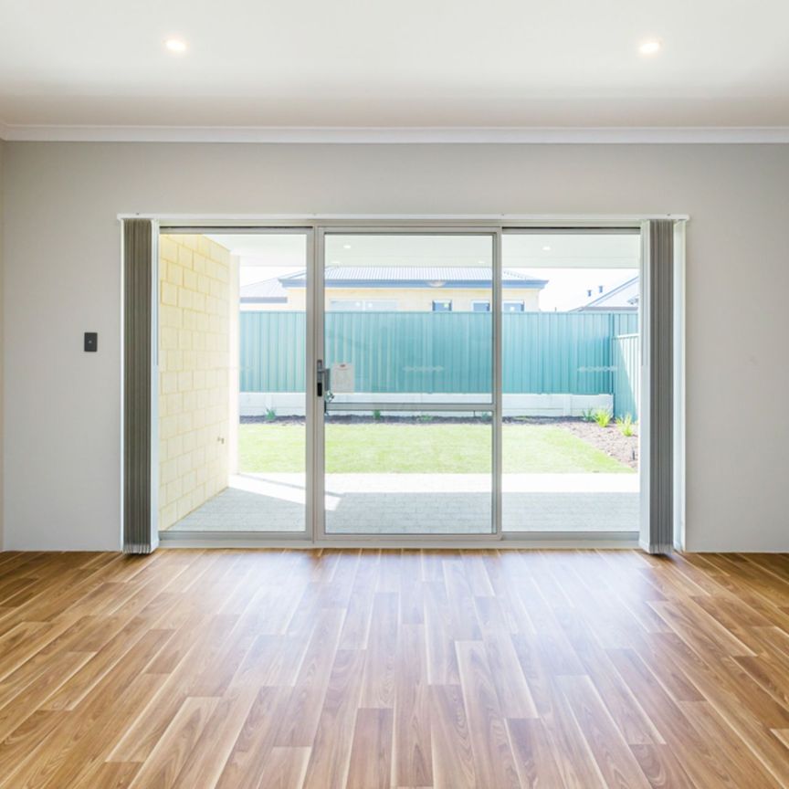 Fresh Family Home - *Open Thurs 8th Jan 4pm to 4.20pm* - Photo 1