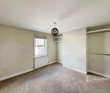 Fairfield Road, Burgess Hill, RH15 - Photo 1