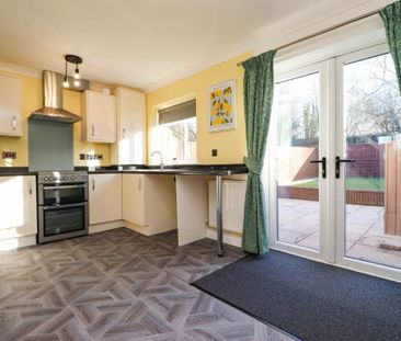 Terraced House in Scotby Close, Carlisle - Photo 3