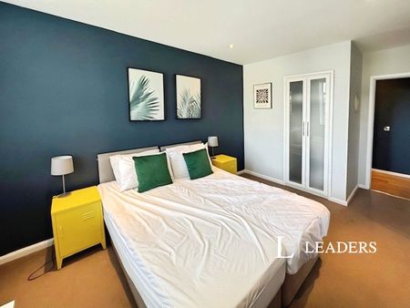 2 bedroom apartment to rent Princes House, North Street, Brighton, BN1 - Photo 4