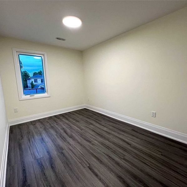 For Lease - 1631 Bayview Avenue Unit# 2, Toronto, Ontario - Photo 1