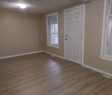 1453 RETALLACK - Photo 2