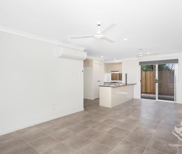Freshly Refreshed 3-Bedroom Townhouse – New Paint & Carpet | A/C | ... - Photo 2