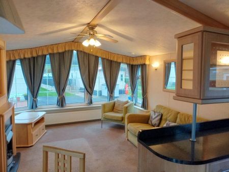 2 bedroom parking to rent - Photo 2