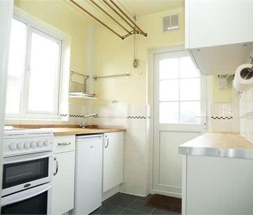 Northcroft Road, West Ewell, Epsom, KT19 - Photo 4