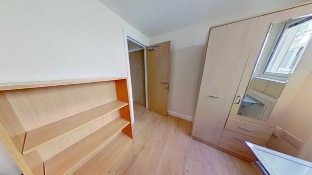 Price £895 pcm - Available Now - Furnished - Photo 1