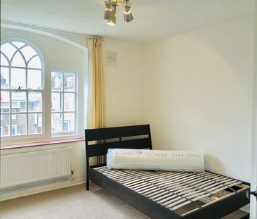 3 Bed Maisonette, Raleigh House, SW8 - Photo 6