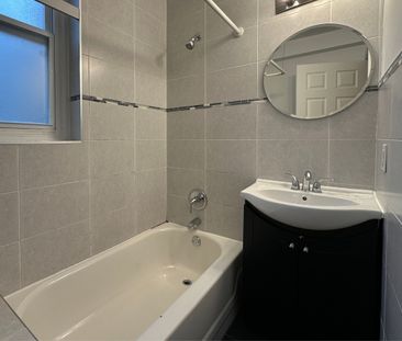 Appartement 2 chambres au centre-ville de Montréal, non meublé - Photo 3