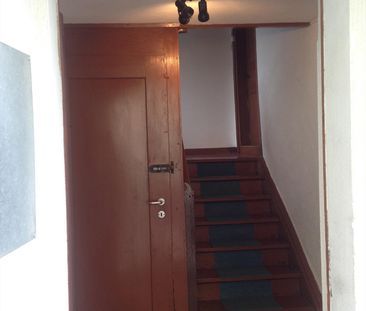einfache 3-Zimmer-Maisonette-Wohnung in Haushälfte im Altdorf Felsberg - Photo 2