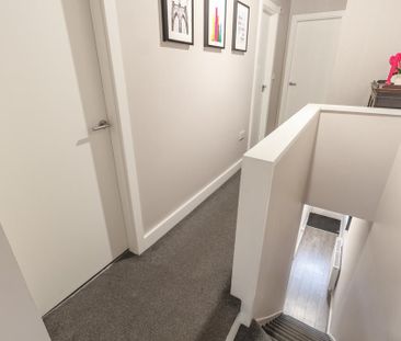 4 bedroom terraced house to rent - Photo 6