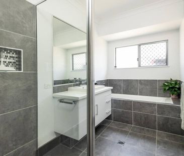 Modern Elegance Meets Timeless Family Living - Photo 6