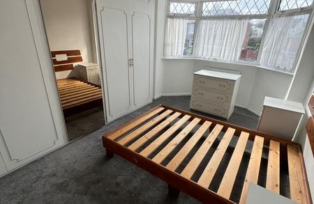 Eve Lane, Dudley, West Midlands, DY1 3TZ - Photo 3