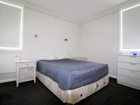 Move in ready - Photo 2