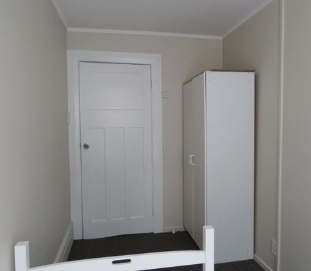 PETONE LIVING - Photo 5