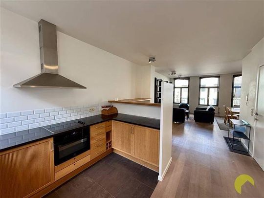 Appartement te huur - Photo 1