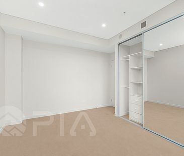 Modern 1 bedroom apartment close to amenities for lease - Photo 2