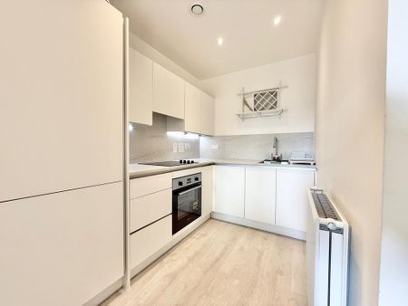 1 bedroom flat to rent - Photo 5