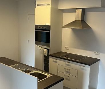 Appartement te huur in Gent voor € 990 met 1 slaapkamer - Foto 2