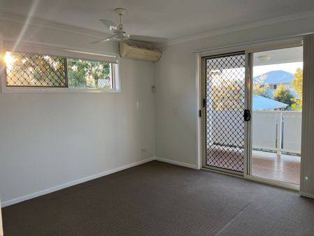 20/21 Tripcony Place, Wakerley, QLD 4154 - Photo 4