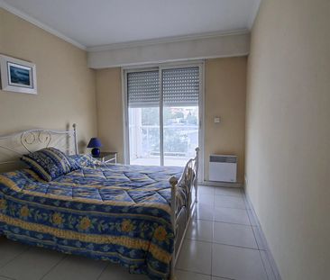 Location Appartement 2 pièces 38m² ST LAURENT DU VAR 06700 - Photo 3