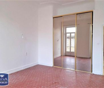 Location Appartement 3 pièces 73m² MARSEILLE 1er - Photo 1