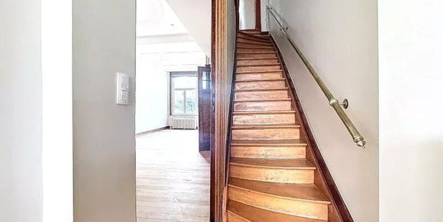 Woning te huur in Ukkel voor € 3.200 met 4 slaapkamers - Photo 1