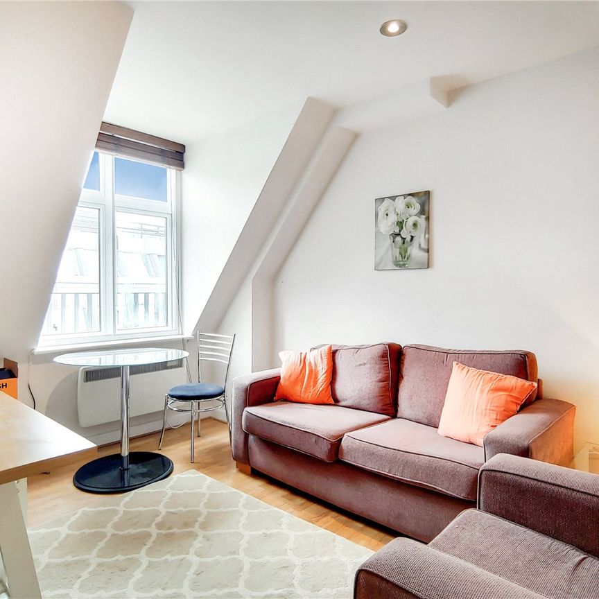 Fetter Lane, London, EC4A 1BY - Photo 1