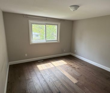 For Lease - 416 Cole Road Unit# Upper unit, Guelph, Ontario - Photo 3