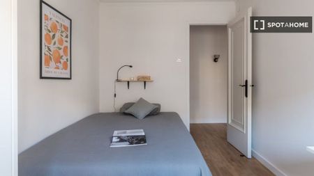 4 room luxury Apartment for rent in L'Hospitalet de Llobregat, Spain - Photo 5