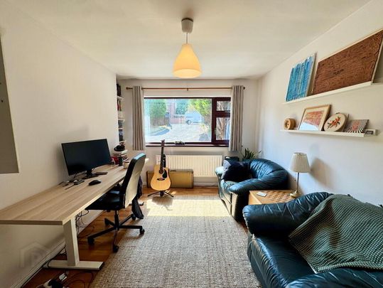 89 Upper Malone Road, Belfast, BT9 6UF - Photo 1