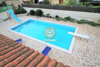 Villa con piscina - Sicilia