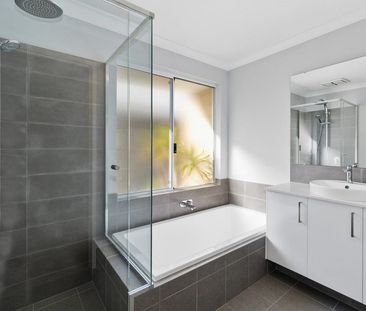 4*2 Morden Home in Dayton - Photo 6