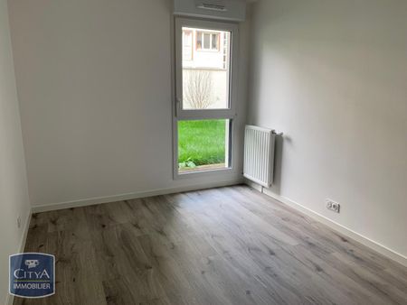 Location Appartement 2 pièces 45m² VILLEMOMBLE 93250 - Photo 2
