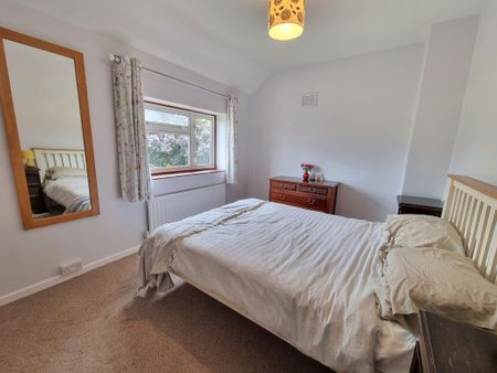 3 bedroom semi-detached house to rent - Photo 4